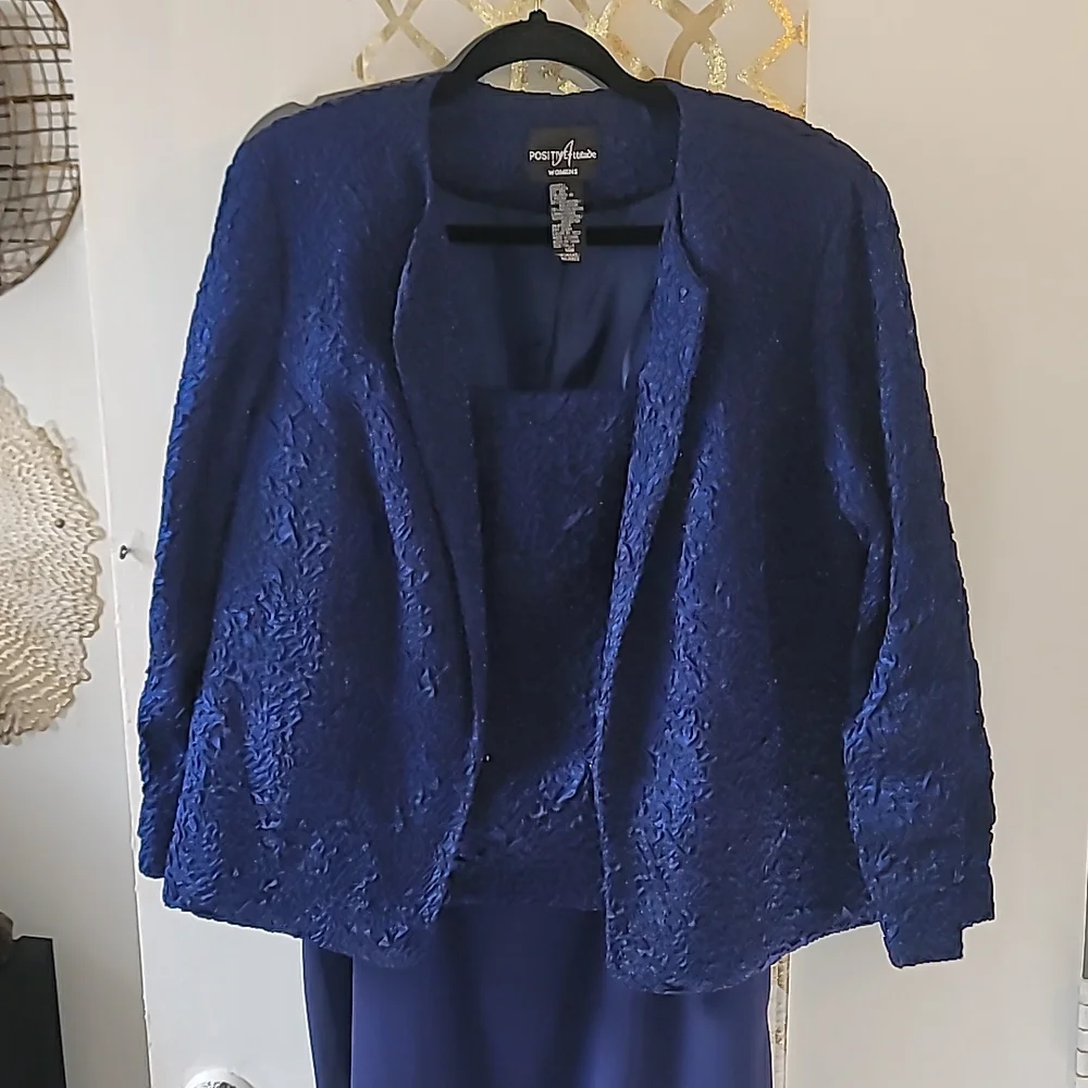 Jacquard Dress & Blazer Set - Picture 8 of 8